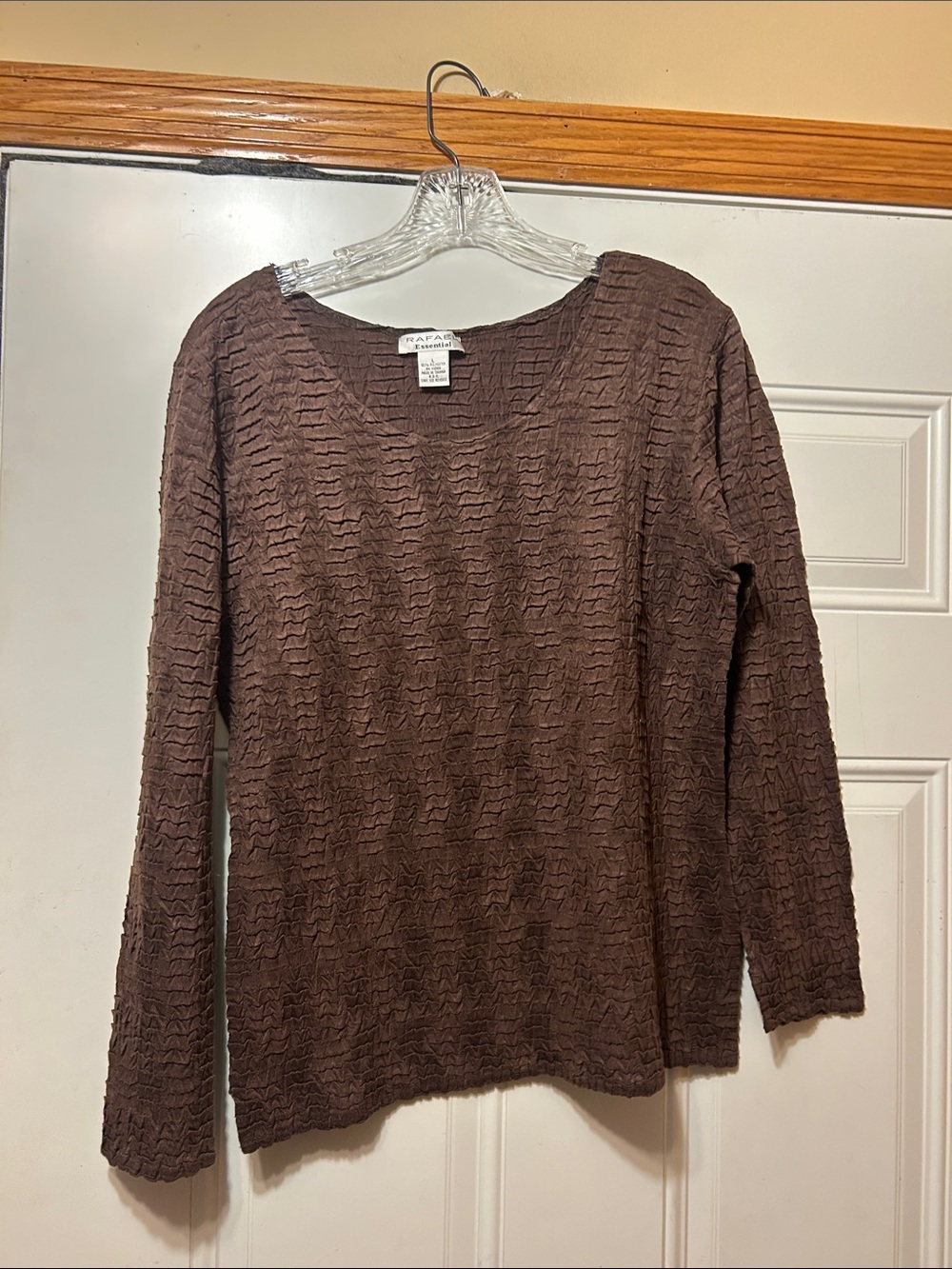 Rafael Textured Long-Sleeve Top L